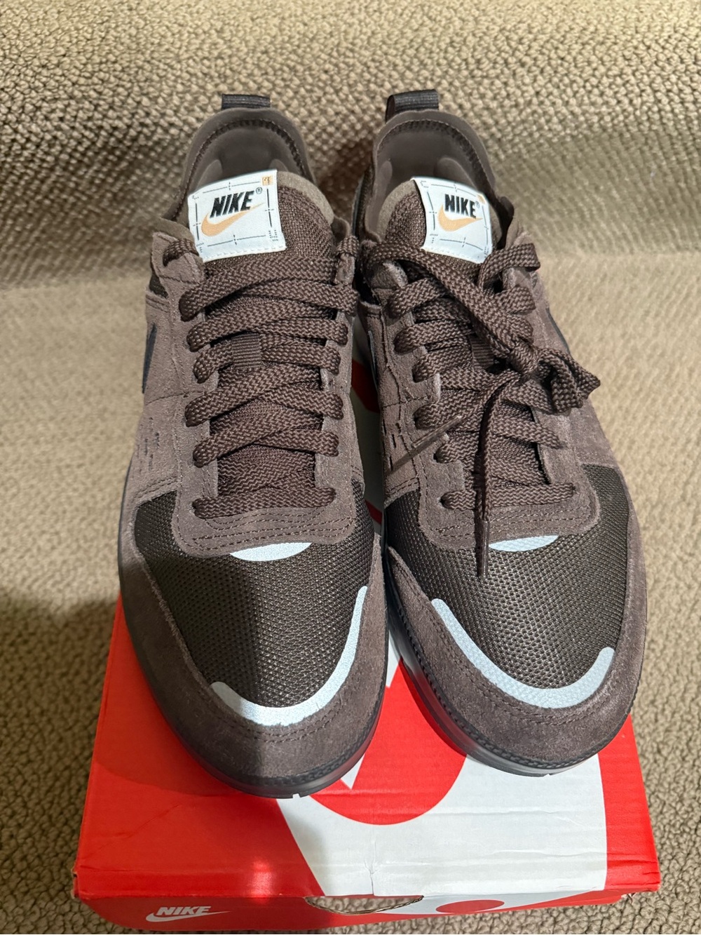 Nike Men's Athletic Shoes Brown with White Accents